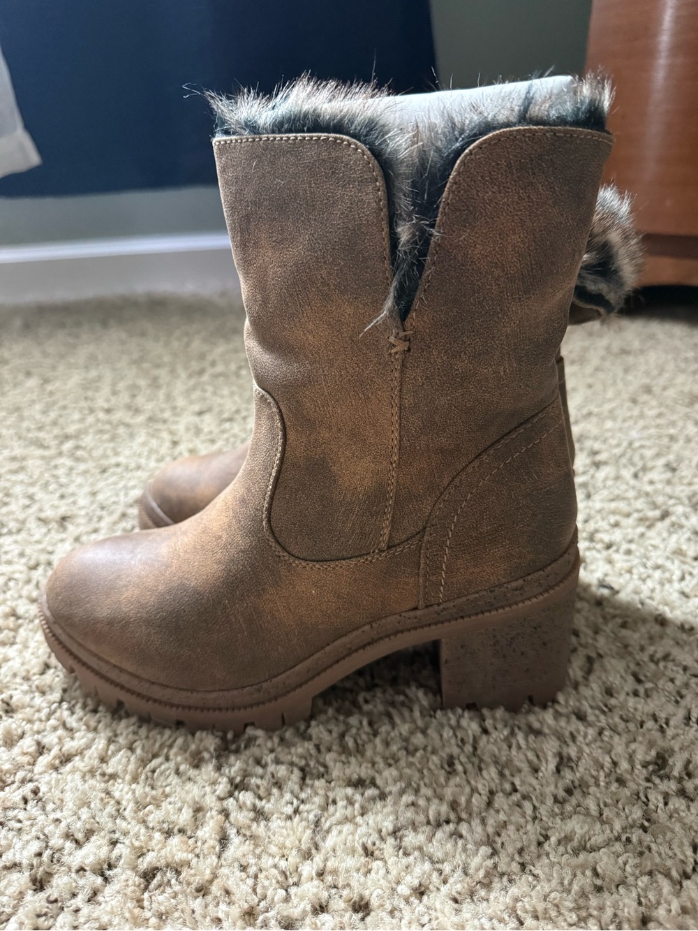Women’s Faux Fur Trim Brown Suede Ankle Boots - Picture 4 of 6